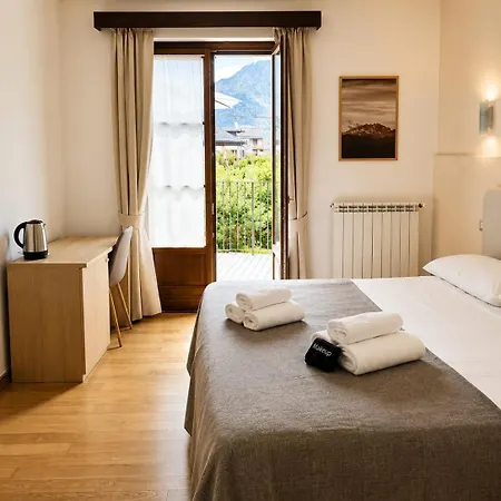 Guest & * Scopello (Piedmont)